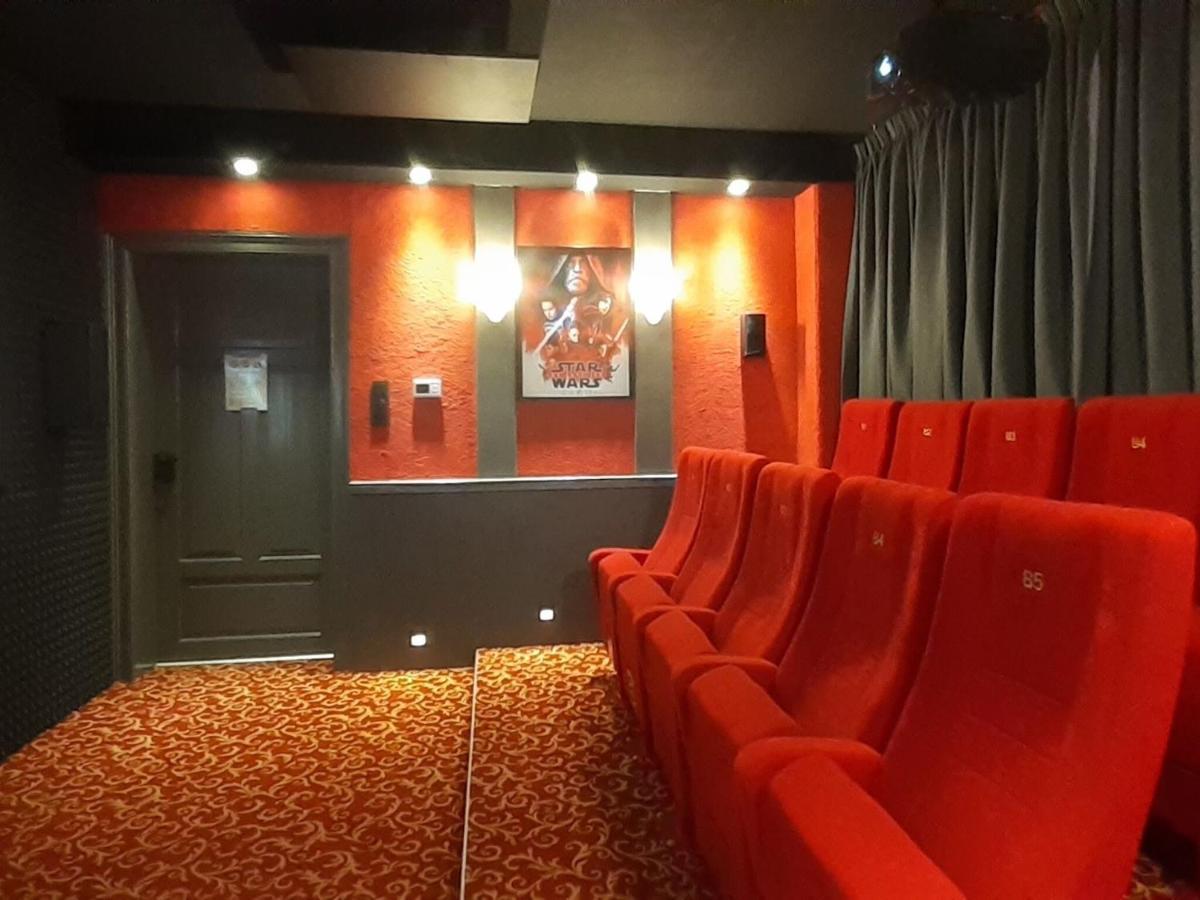 Heritage Villa With Home Cinema Sauna Treuen Extérieur photo